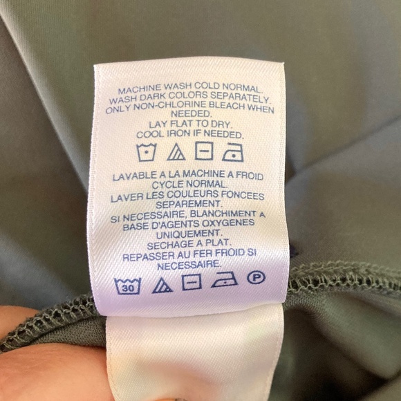 Women’s size medium Lands’ End olive green skirt with elastic waistband - Picture 5 of 5